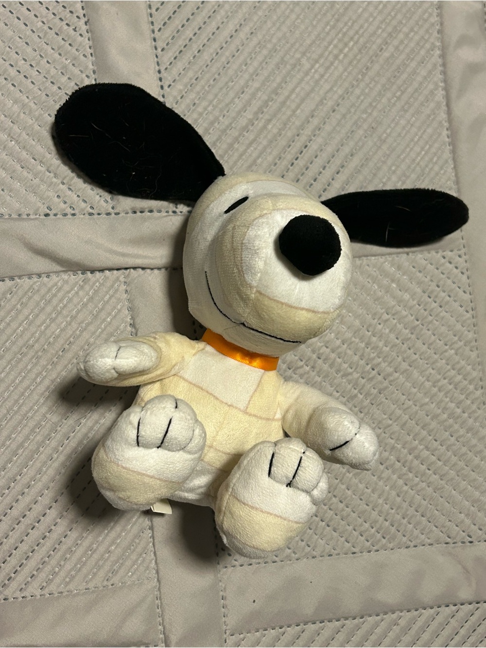 Hallmark Peanuts 2021 Halloween Mummy Snoopy Plush Stuffed Animal 7"